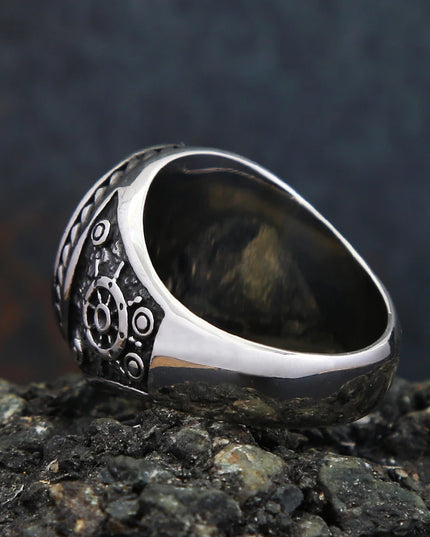 Totenkopf-Ring mit gekreuzten Saebeln