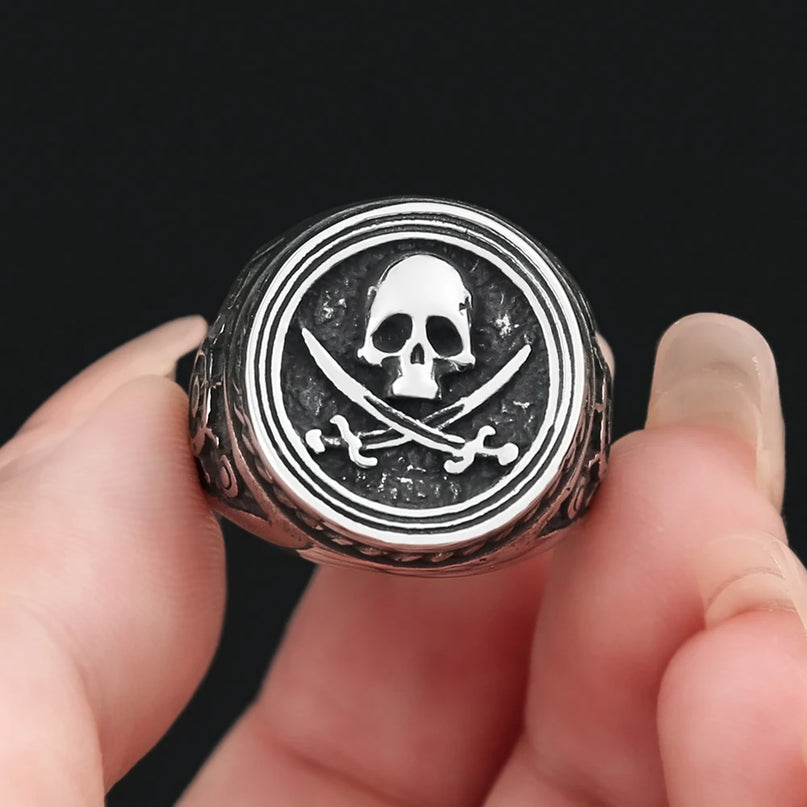 Jolly-Roger Siegelring mit Steuerrad