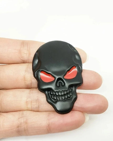 3D Totenkopf Aufkleber Silber Chrom Detailansicht