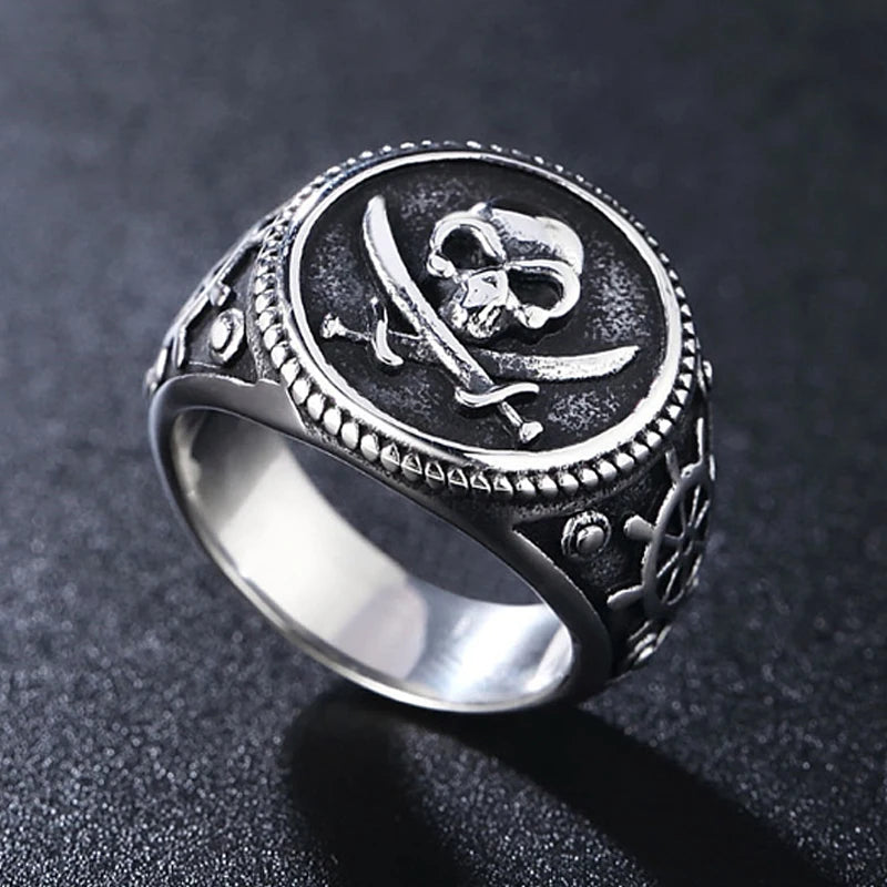 Bicolor Piraten-Ring mit Totenkopf