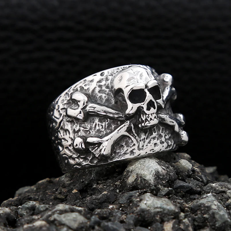 Punk Totenkopf-Ring mit Kreuzknochen
