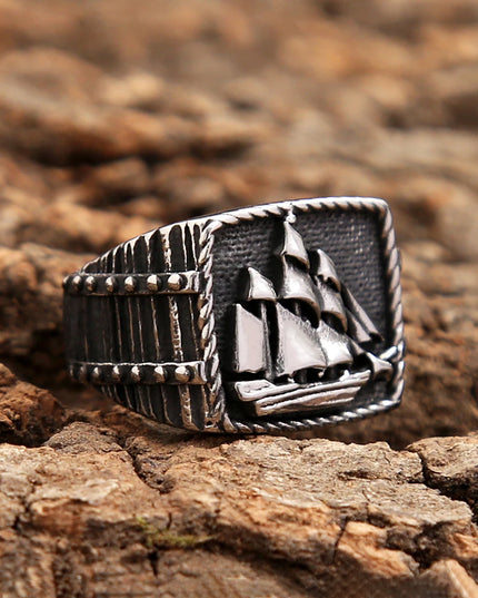 Segelschiff-Ring im Piratenstil