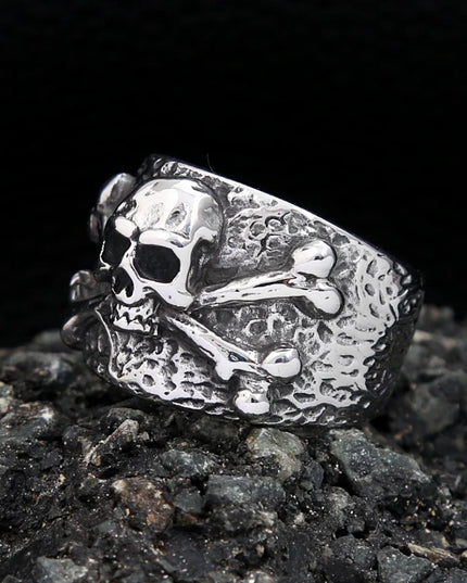 Punk Totenkopf-Ring mit Kreuzknochen