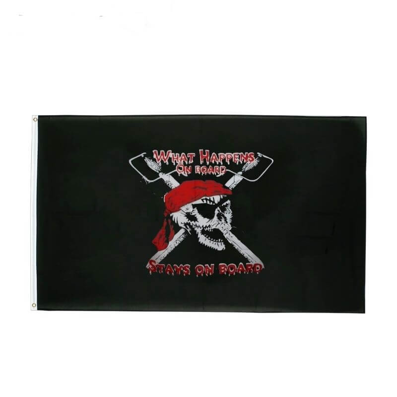 Piratenflagge - Was an Bord ist, ist an Bord (Englisch)